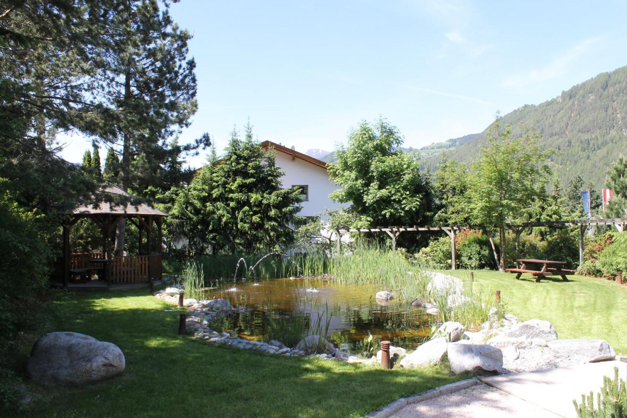 Familien Hotel Mozart Ried im Oberinntal Εξωτερικό φωτογραφία