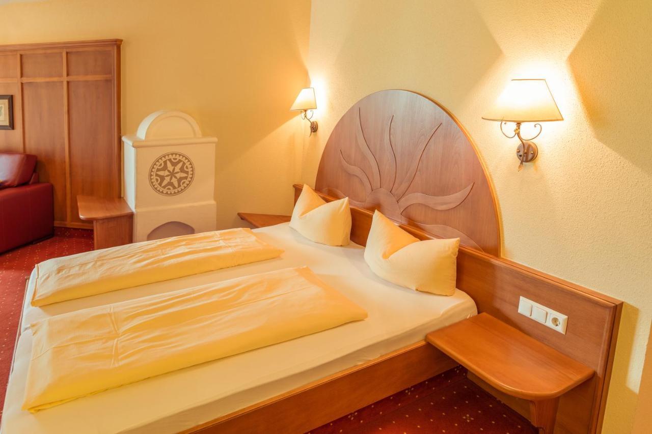 Familien Hotel Mozart Ried im Oberinntal Εξωτερικό φωτογραφία