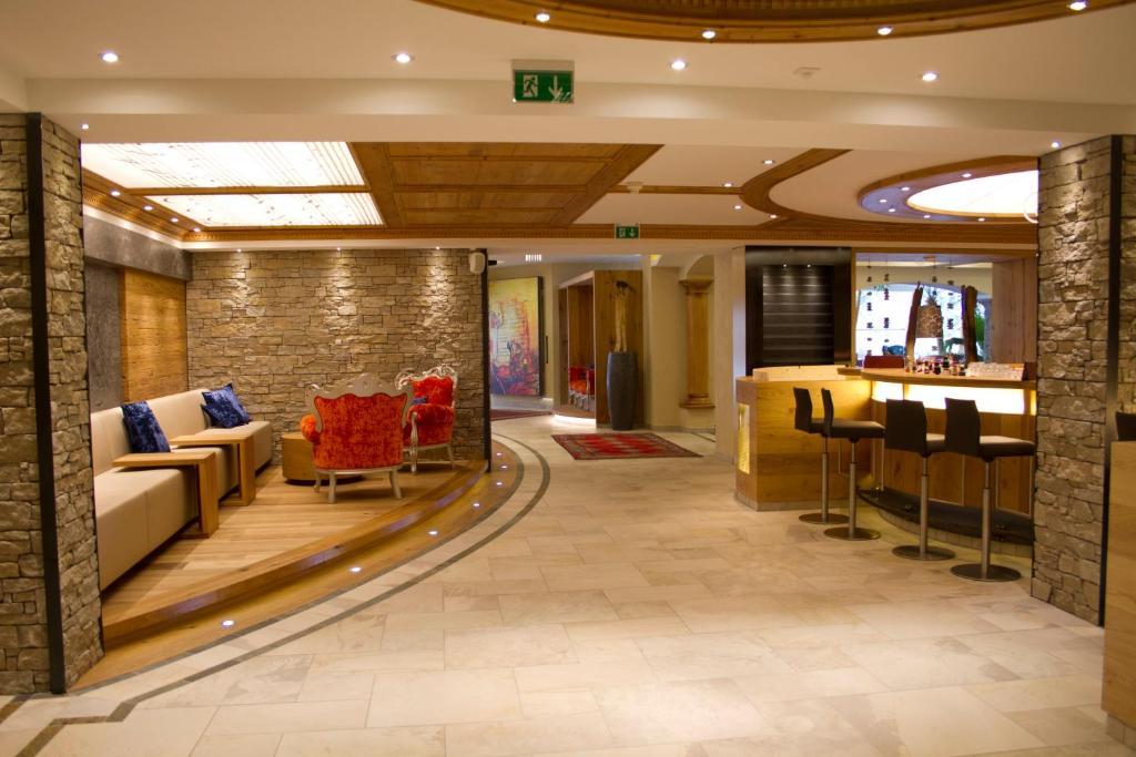 Familien Hotel Mozart Ried im Oberinntal Εξωτερικό φωτογραφία